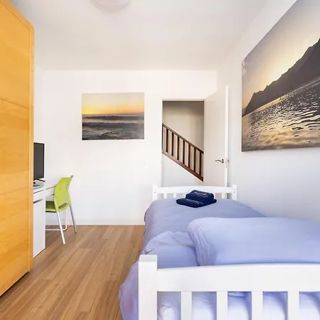 Live Acoran Brisamar * 산타크루스데 테네리페