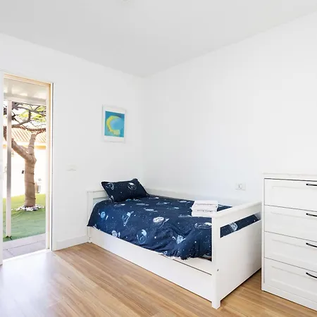 Live Acoran Brisamar 펜션